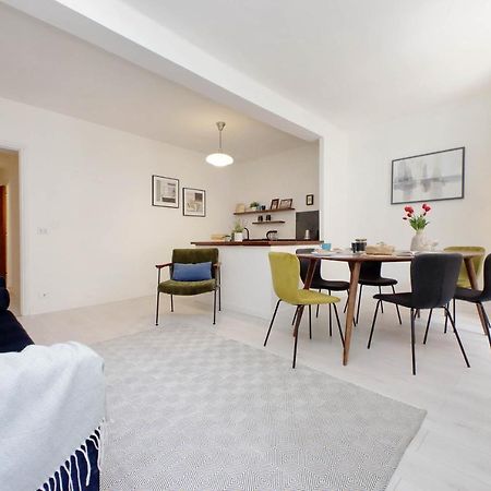 Monti Spacious Apartment 2 Rom Eksteriør billede